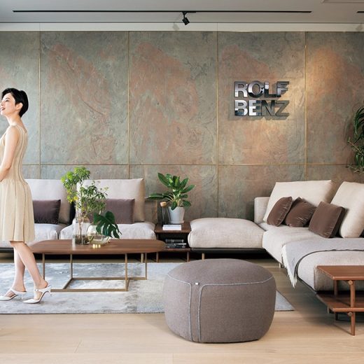 ロルフベンツ東京1階