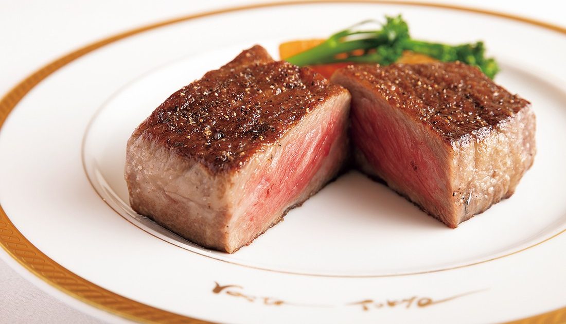 日本橋のステーキ、新富町の日本料理、人形町の鉄板焼き。下町情緒溢れるエリアで楽しむ名店の味