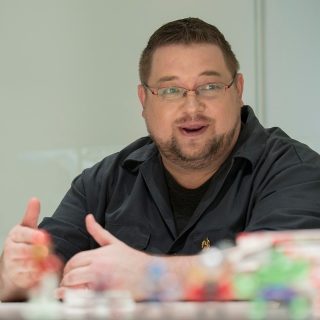 マーベル・コミックスの編集者は、いまでは３分の１以上が女性です。