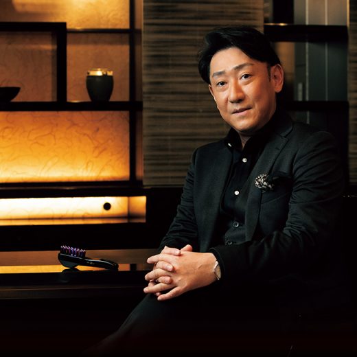 デンキバリブラシで簡単本格ケア! 歌舞伎俳優・中村芝翫の最強コンディショニング術