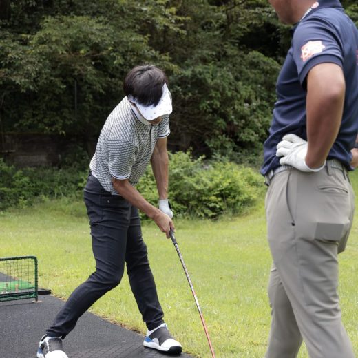 谷原秀人の300Y飛ばし塾！ ”押す”ためには頭の動きは必要