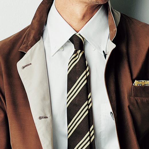 まるでカーディガンのような着心地。クチネリの万能レザージャケット