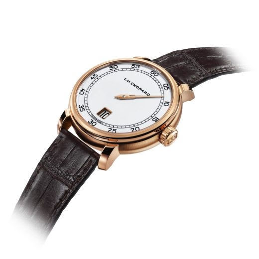 優雅な時を刻むショパール自慢のジャンピングアワーとは?