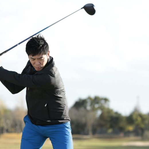 スライスや傾斜地でのショットの対処法──連載「吉田洋一郎の最新ゴルフレッスン」