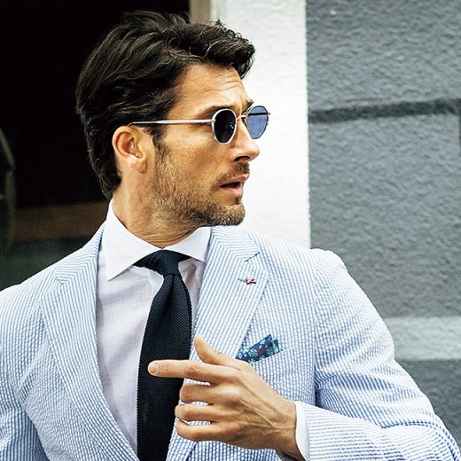 シアサッカージャケットでエレガントに