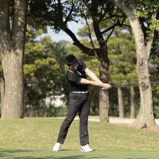 飛距離が伸びる! 垂直軸回転のコツ【動画】