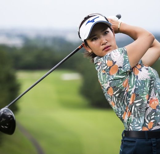 スイングする原氏