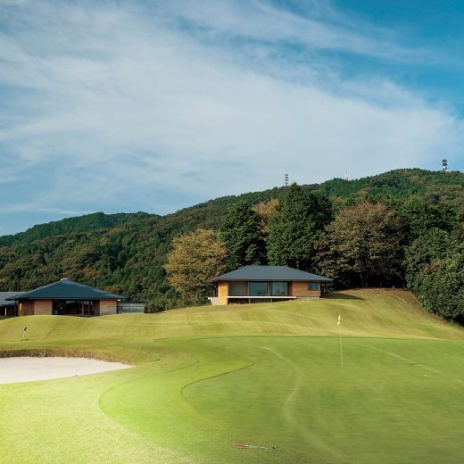 津カントリー倶楽部