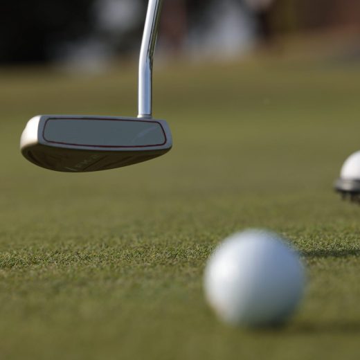 再現性を高める! 片手打ちパット練習──連載「吉田洋一郎の最新ゴルフレッスン」Vol.183【動画解説】