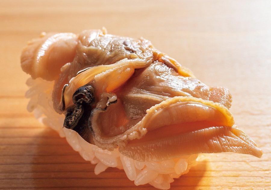 こま田｜鮨職人の美しき所作に心酔する伊勢の名店