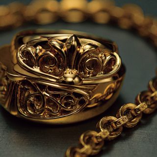 連載「I Don’t WEAR Jewelry. I WEAR Art」
