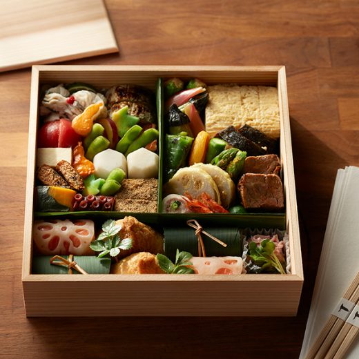 下鴨茶寮 「おうち下鴨茶寮 季節の懐石重 三十品」