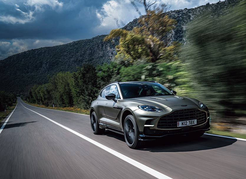 試乗】SUV史上最速！ ブリティッシュミサイル「アストンマーティン