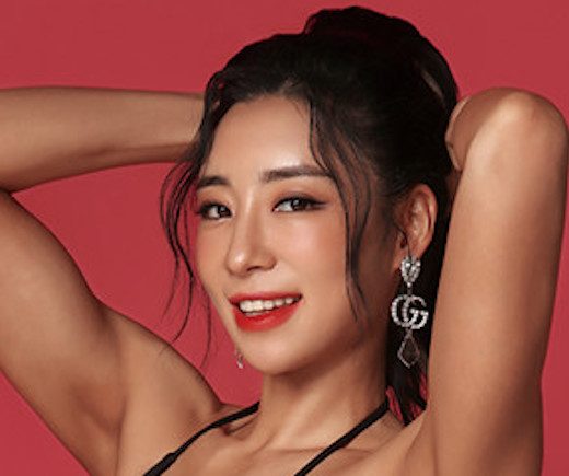 8秒で出産! スーパー美ボディママの"ウルトラ安産術"
