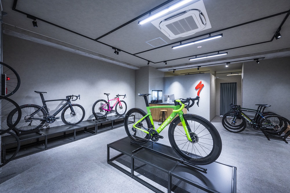 スペシャライズド初の認定中古車販売店が新宿に登場！ | GOETHE