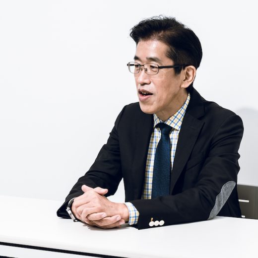 自身の子育てについて語る岸博幸氏