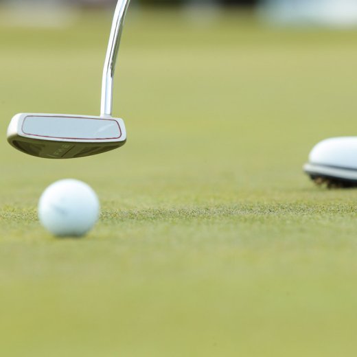 ショートパットが入らない人必見! ドライバーを使ったパッティング練習法とは!?