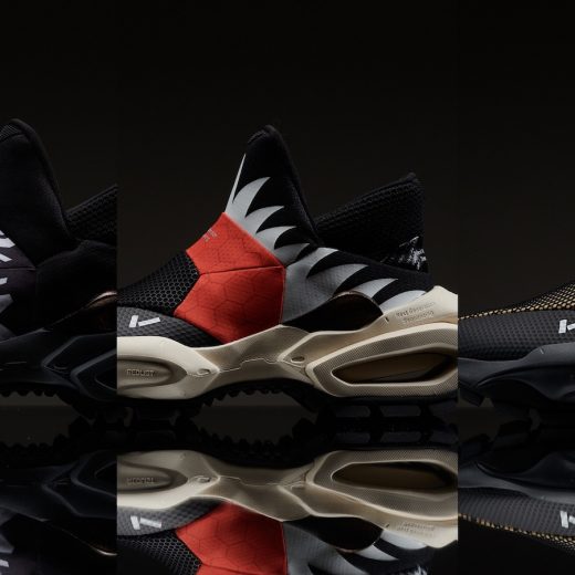 REDLISTのスニーカー