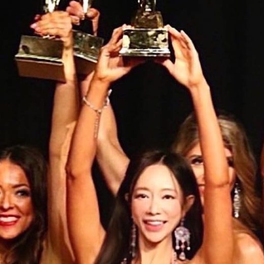 40代で世界の舞台に立った! グラマラスボディに隠された努力とガッツ