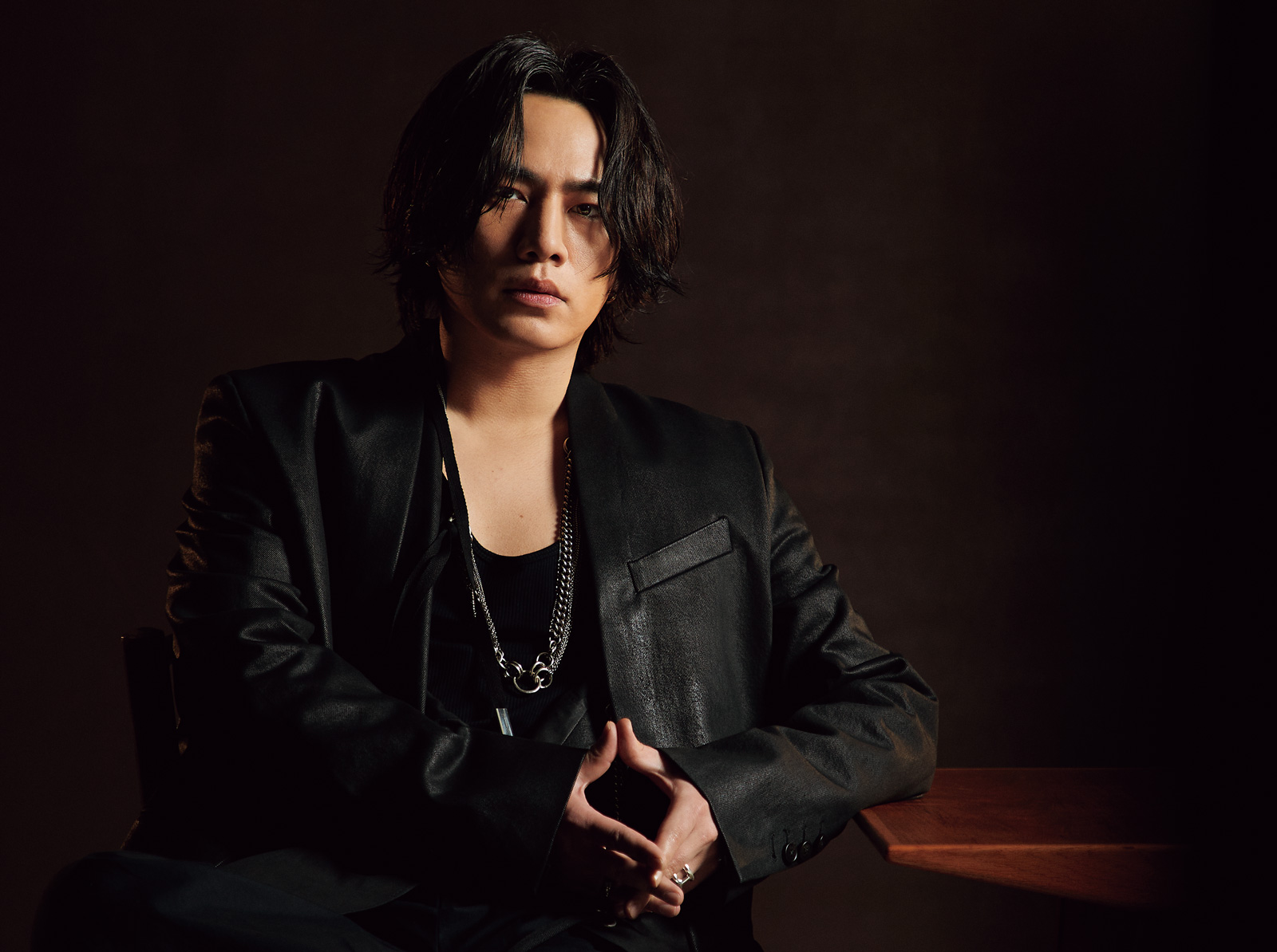 三代目JSB  ØMIさん 本誌未公開！ 動画インタビュー】三代目JSB・ØMI「アリーナ