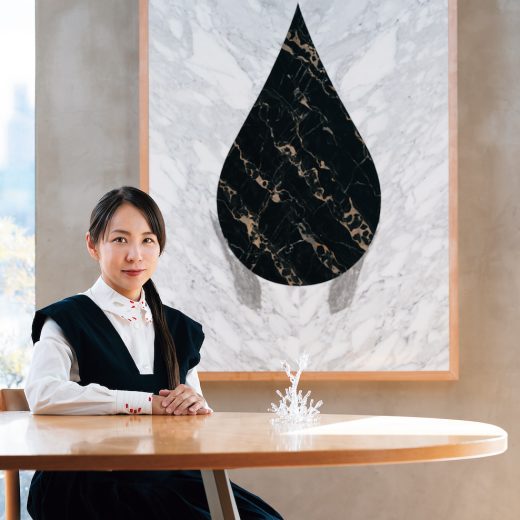 建築家・永山祐子さんとアート作品(藤元明『Idolatry』)