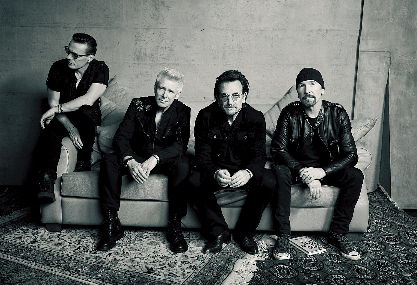 U2のギタリスト、ジ・エッジが手がけたセルフカバーアルバム『Songs Of Surrender』 | GOETHE