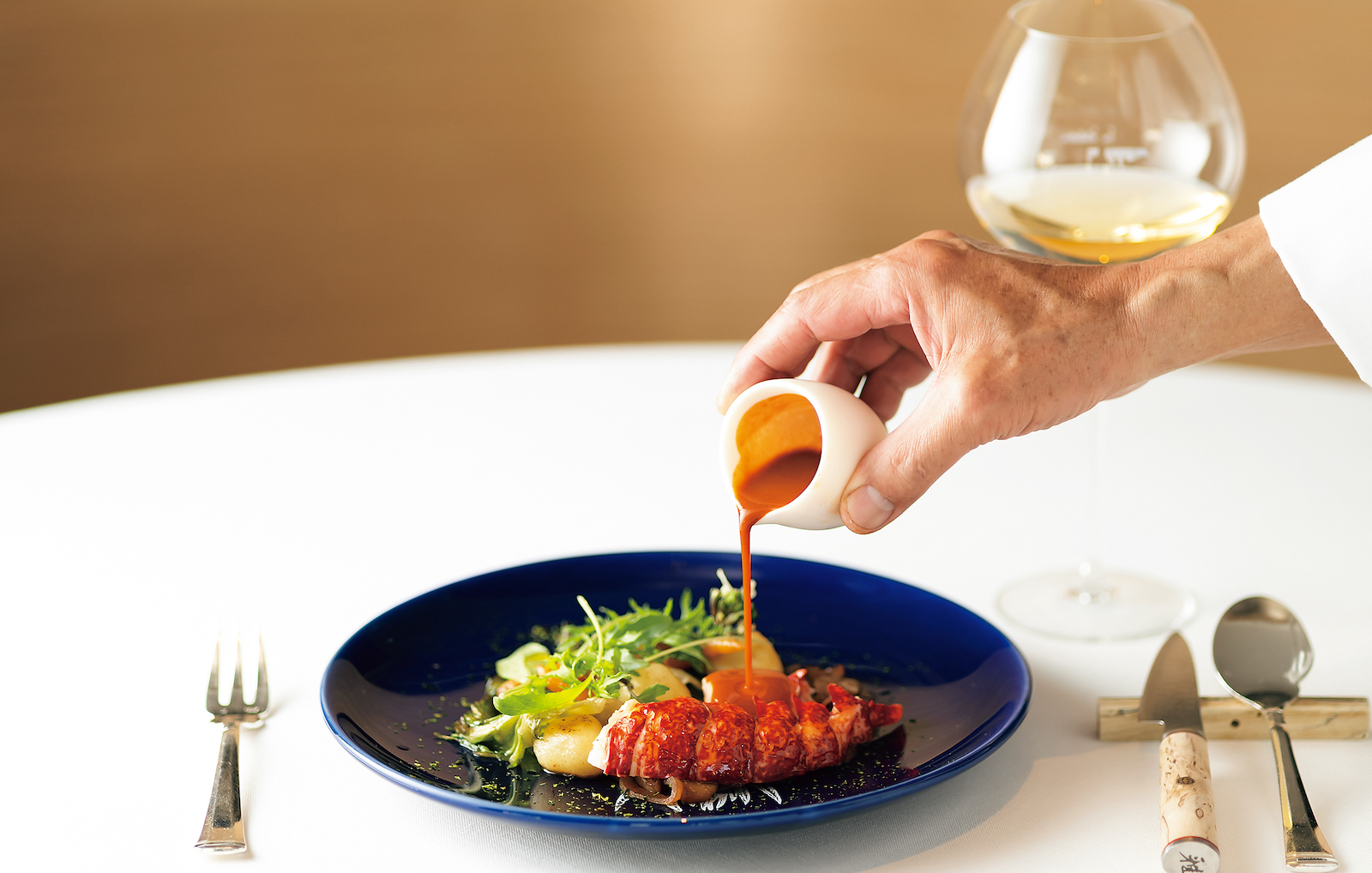 巨匠アラン・デュカスが日本で最も信頼するシェフが着任、パレスホテル