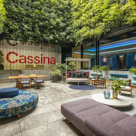 「Cassina Terrace in W Osaka BBQ Beer Garden + Night POOL」