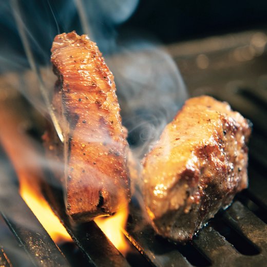 「焼肉家てっちゃん」のアツタン