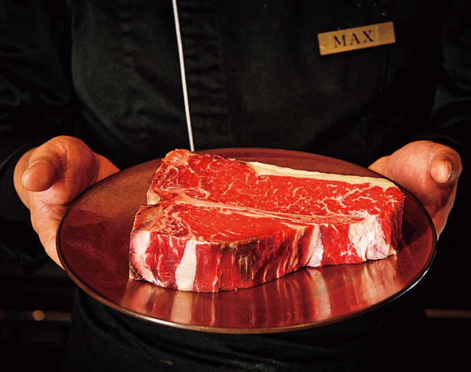 「ウルフギャング・ステーキハウス テッパン」の最上級〝プライムグレード〞の牛肉
