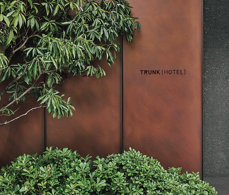 TRUNK（HOTEL） YOYOGI PARKのエントランス