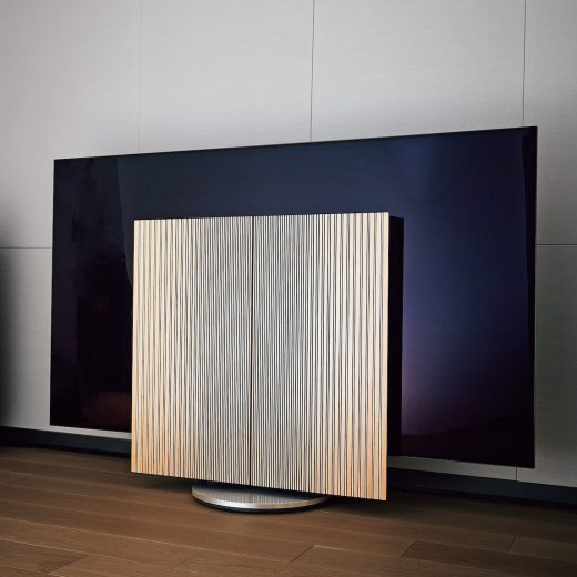 バング&オルフセンのテレビ(スタンバイ)