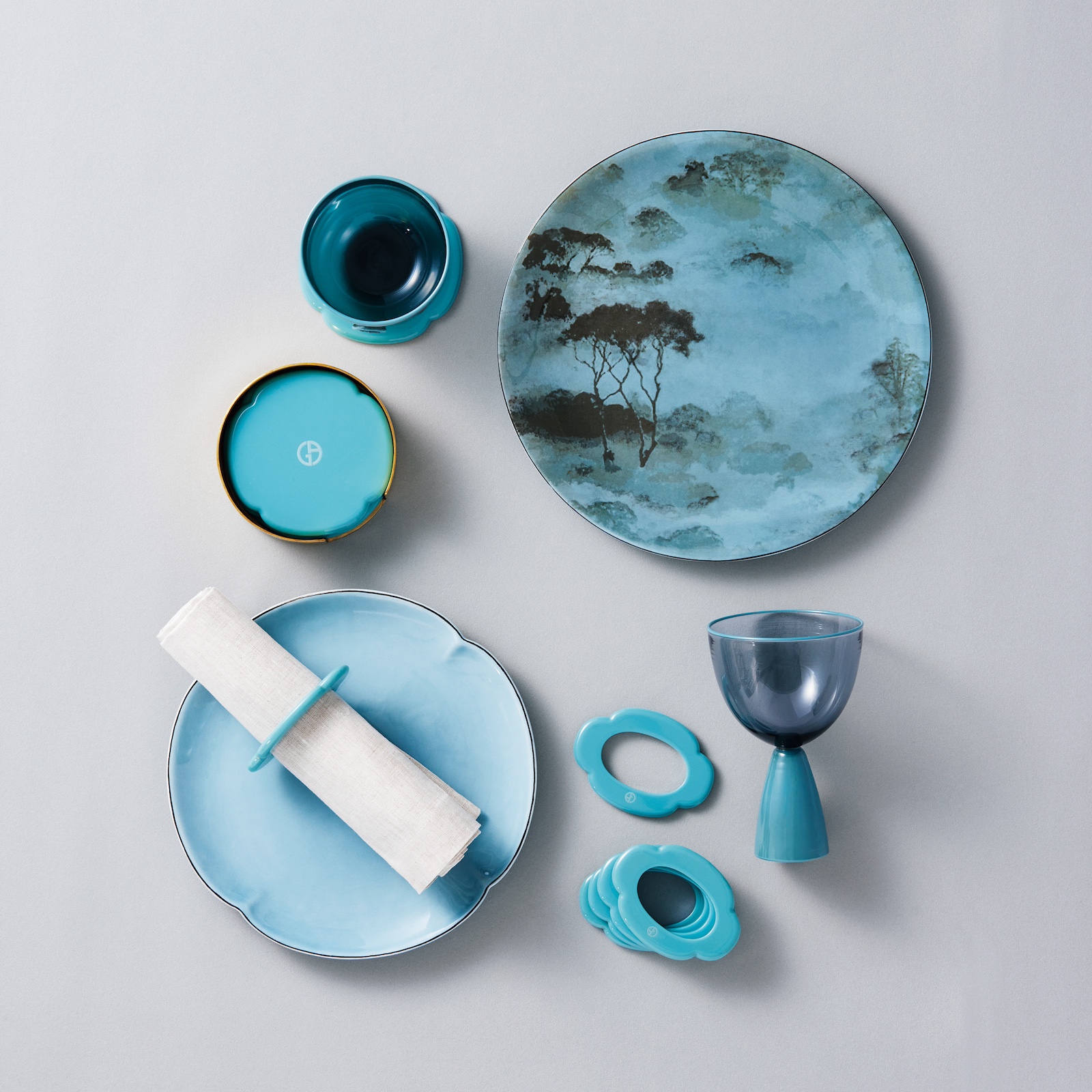 ミラノの帝王”の美学を生活に！ アルマーニ/カーザ、最新器