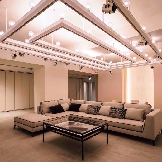 招待制アートサロン「セーヌ(SCÈNE)」