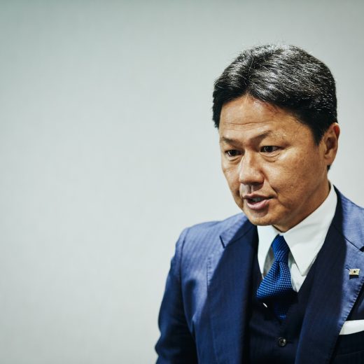 大岩剛監督