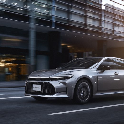 トヨタ・クラウンZ(FCEV)