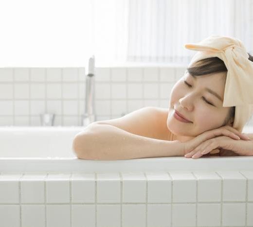スタンフォード大教授が教える、「朝風呂」が睡眠の質を下げる理由