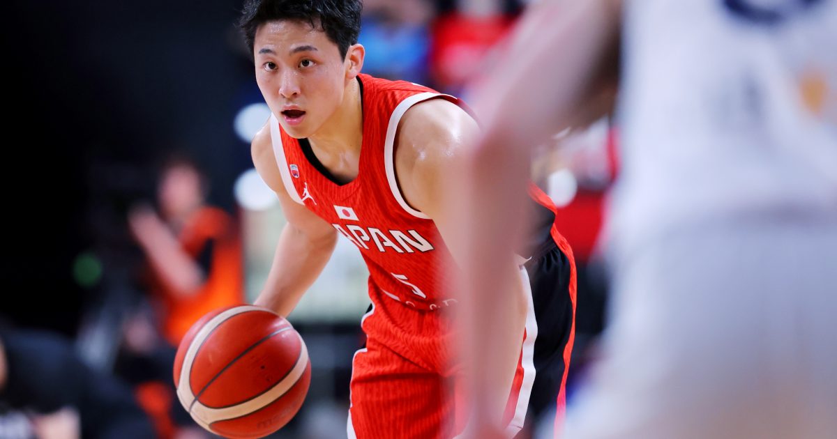 男子バスケ日本代表・河村勇輝「必ずNBAの舞台で、富永選手とユニフォーム交換をする」 | GOETHE