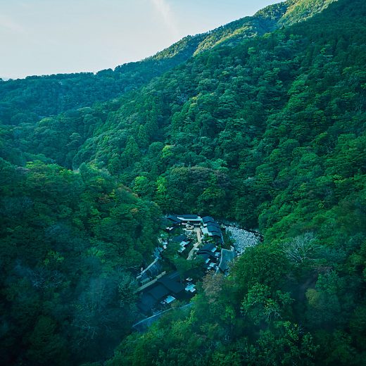「エスパシオ 箱根迎賓館 麟鳳亀龍」