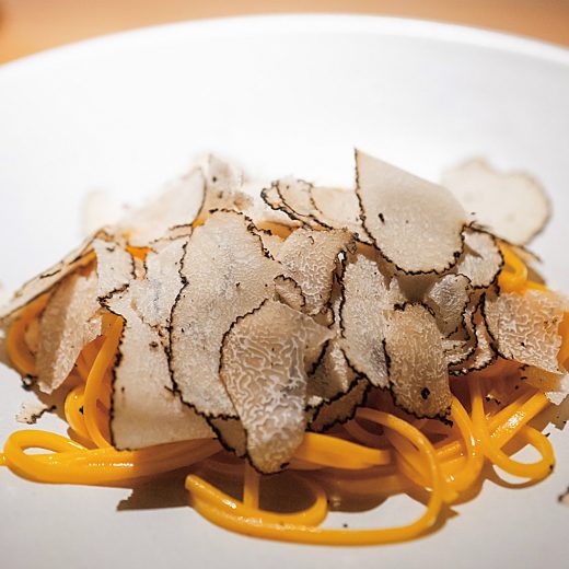 「PERTORNARE」のパスタ
