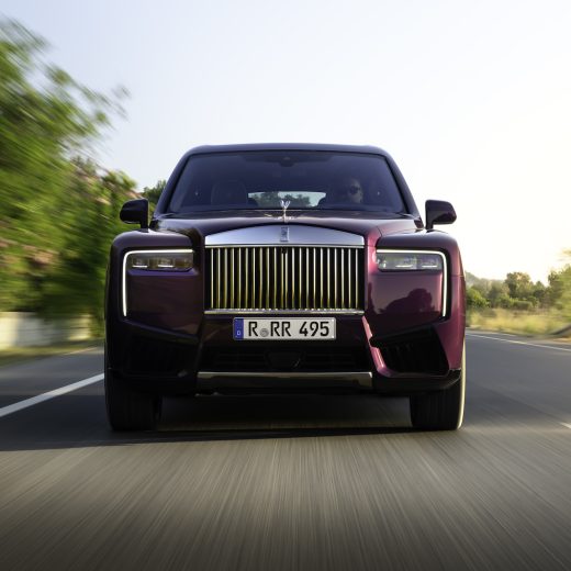 なぜ、ロールス・ロイス「カリナン・シリーズⅡ」は、最高峰SUVと呼ばれるのか【試乗リポート】