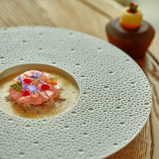 「ブルーベイ・マルセル・ラヴァン」