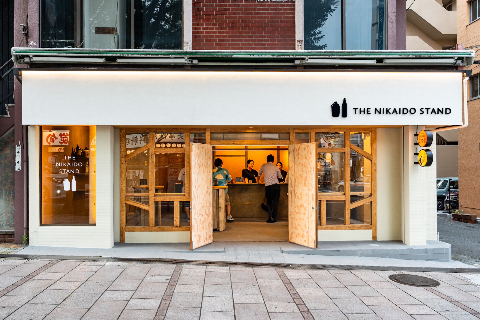 ブームの火付け役、二階堂の焼酎専門バー「THE NIKAIDO STAND」が大分