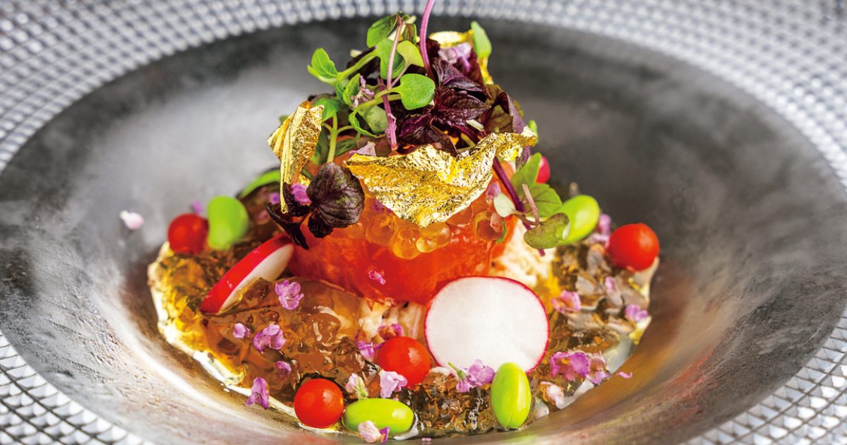 フレンチの匠が新天地・沖縄で魅せる集大成「デルニエ・シャピートル