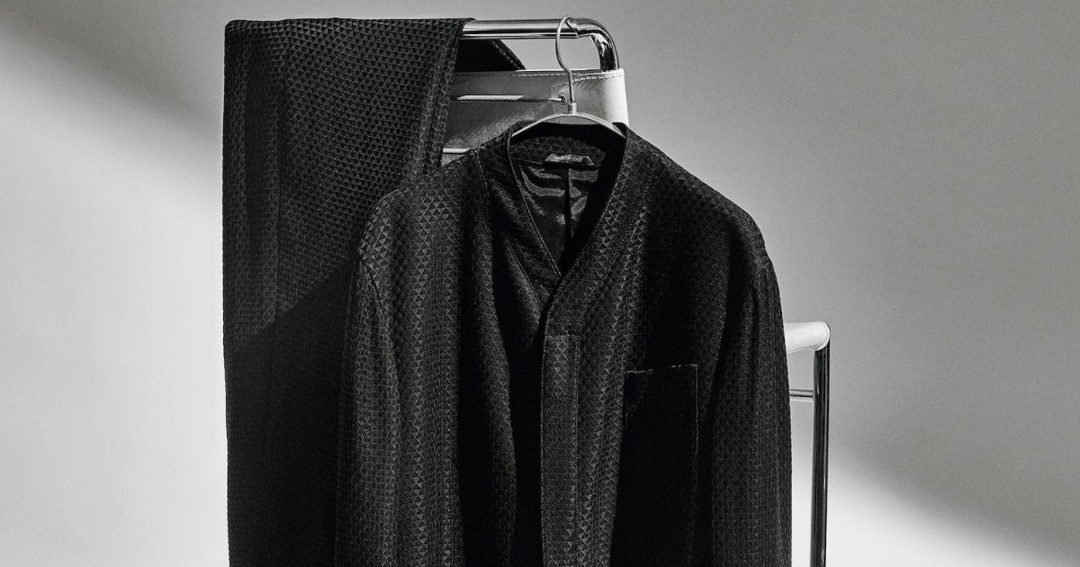 ジョルジオアルマーニ giorgio-armani-9-1200x630.jpg