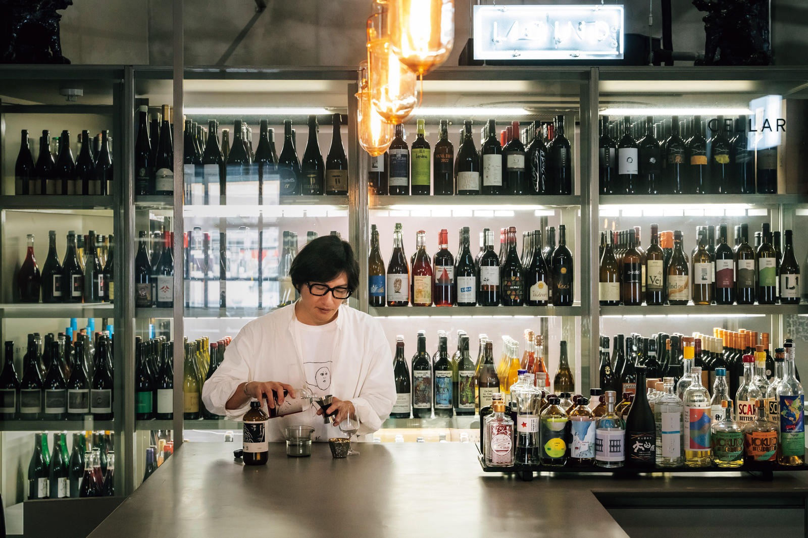 一目置かれるオキナワンカルチャー、沖縄のクラフト酒店「LIQUID THE