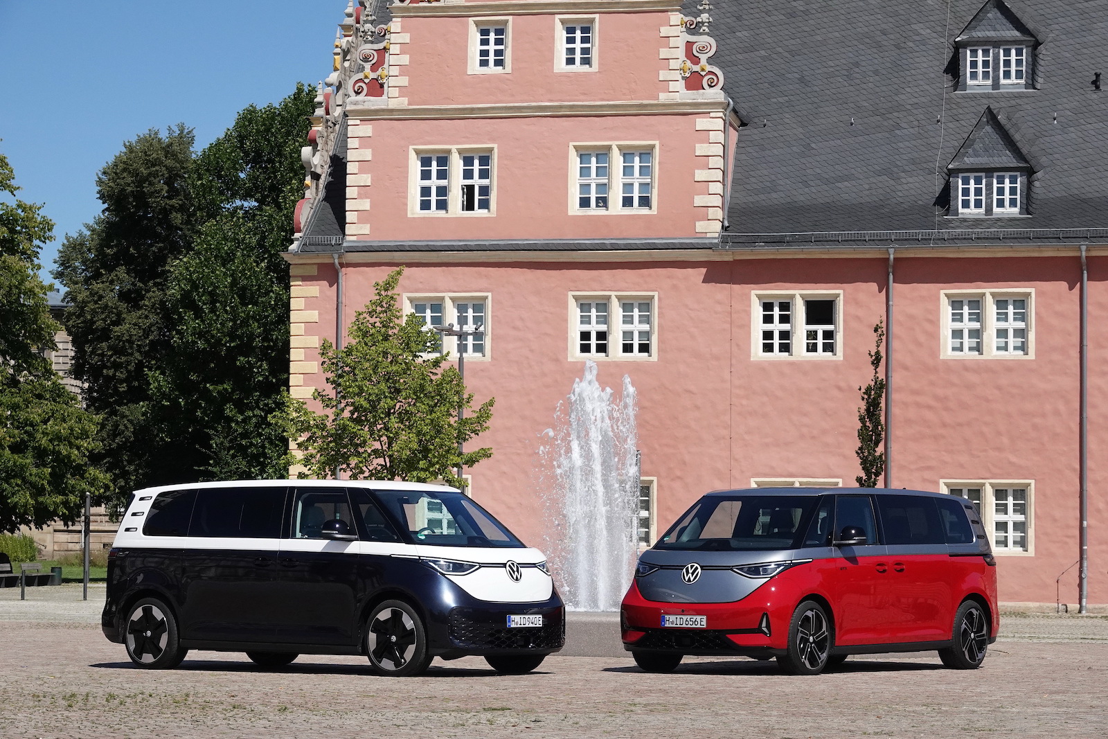 ついに復活する「ワーゲン・バス」、ドイツでひと足お先に乗ってみた