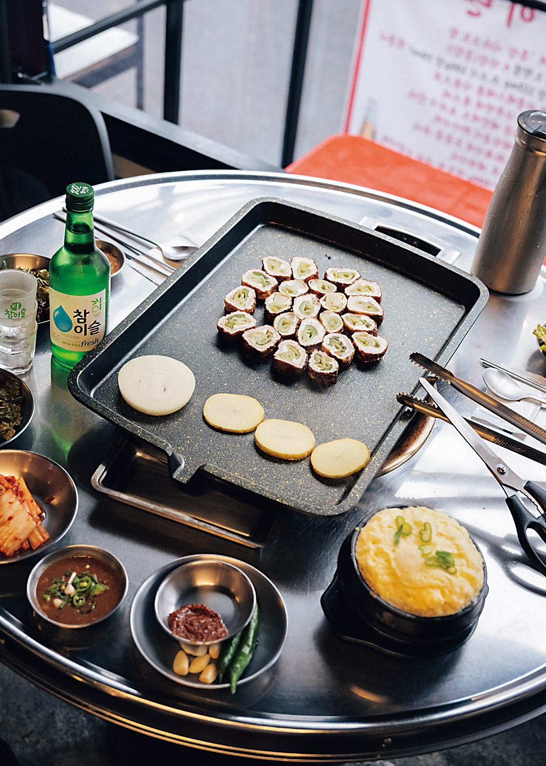 「龍山マクチャン」の店内