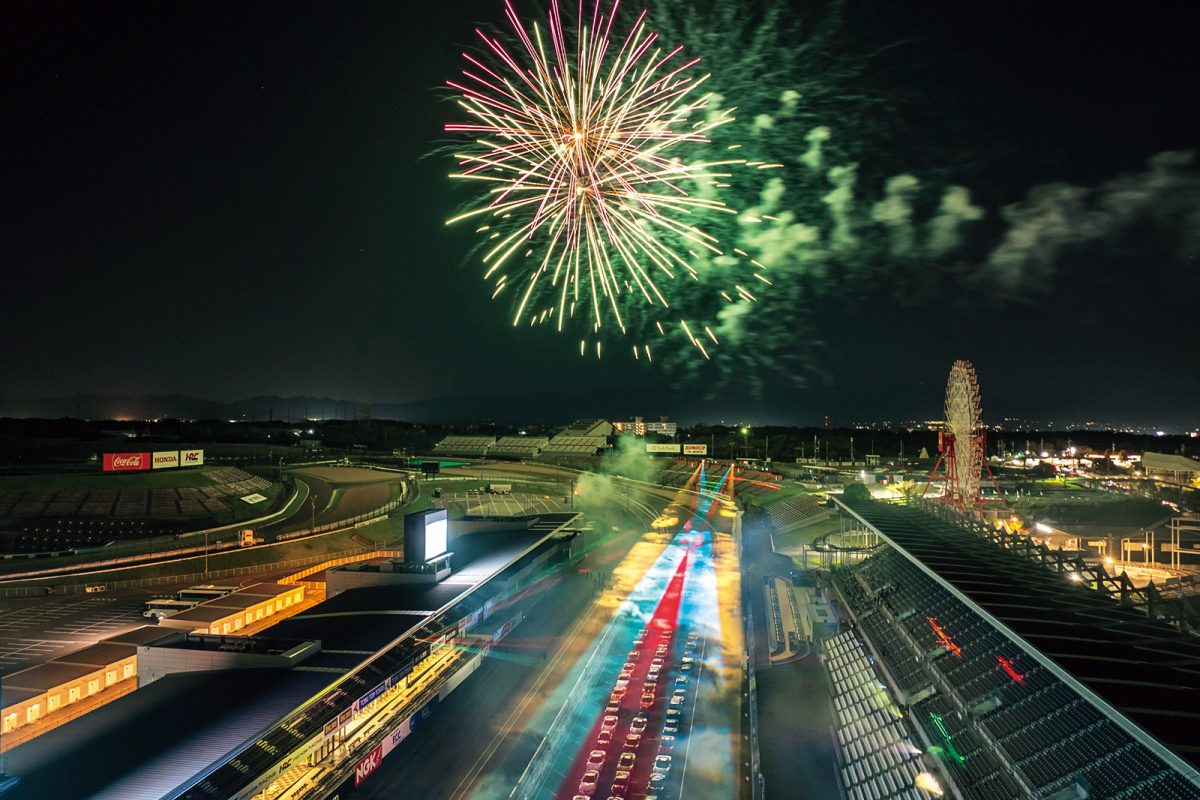 夜の鈴鹿サーキット