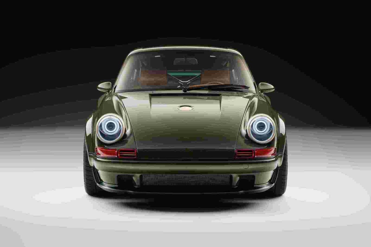 Porsche 911 Reimagined by Singer – DLS Service」